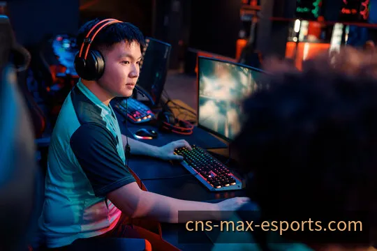 MAX+电竞 账号服务控制中心